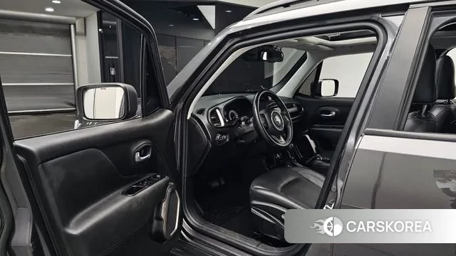 Jeep Renegade 2021 Серый из Кореи, фото 2