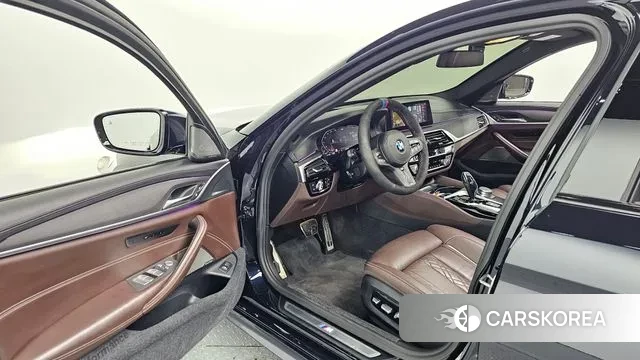 BMW 5 Series (G30) 2020 Синий из Кореи, фото 2