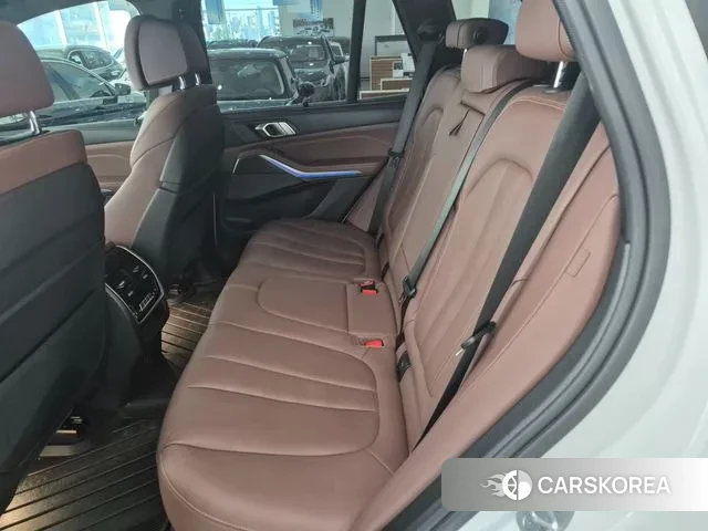 BMW X5 (G05) 2021 Белый из Кореи, фото 2