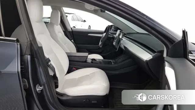 Tesla Model 3 2021 Серый из Кореи, фото 2