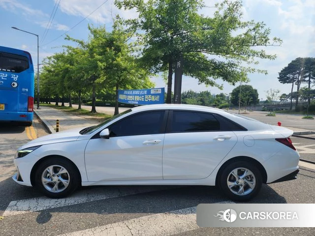 Hyundai Avante (CN7) 2022 Белый из Кореи, фото 2