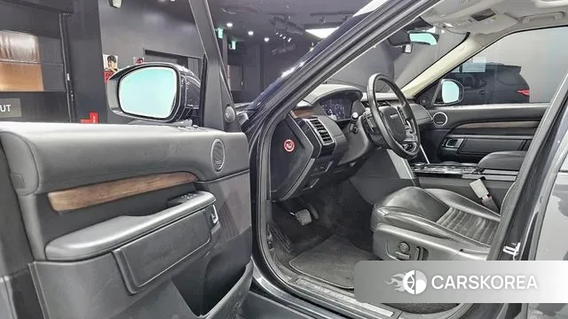 Land Rover Discovery 5 2019 Серый из Кореи, фото 2