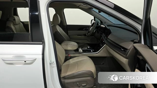 Kia Carnival 4th generation 2021 Белый из Кореи, фото 2