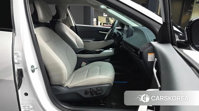 Kia EV6 2023 Белый из Кореи, фото 2
