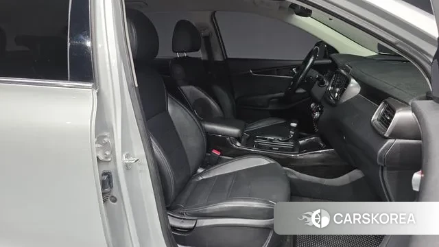 Kia The New Sorento 2019 Серебряный из Кореи, фото 2