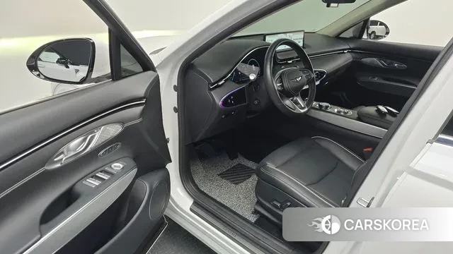 Genesis Electrified GV70 2022 Белый из Кореи, фото 2