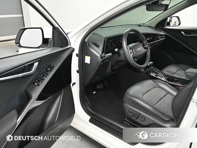 Kia Di Ol Nu Niro 2022 Белый из Кореи, фото 2