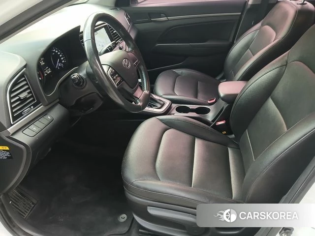 Hyundai Avante AD 2018 Белый из Кореи, фото 2