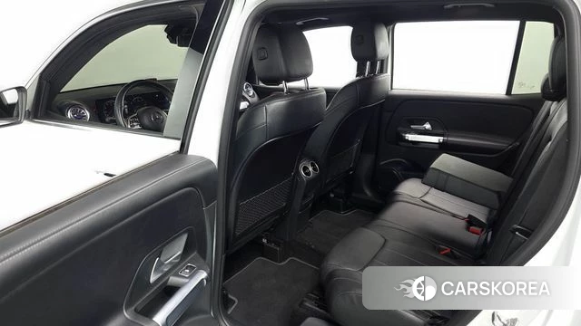 Mercedes-Benz GLB-Class X247 2023 Белый из Кореи, фото 2