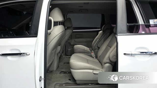 Kia All New Carnival 2018 Белый из Кореи, фото 2