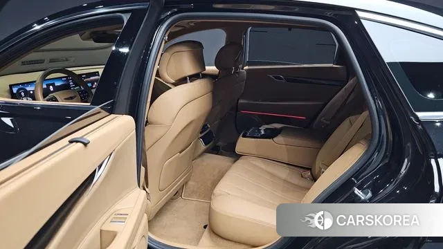 Genesis G80 (RG3) 2024 Черный из Кореи, фото 2