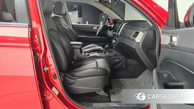 Ssangyong Rexton Sports 2018 Красный из Кореи, фото 2