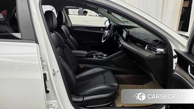 Kia K5 3rd generation 2021 Белый из Кореи, фото 2