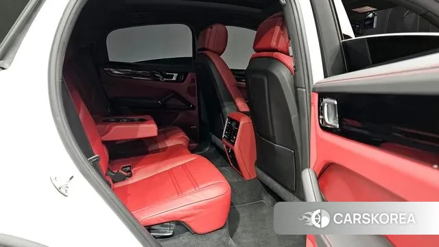 Porsche Cayenne (PO536) 2021 Белый из Кореи, фото 2