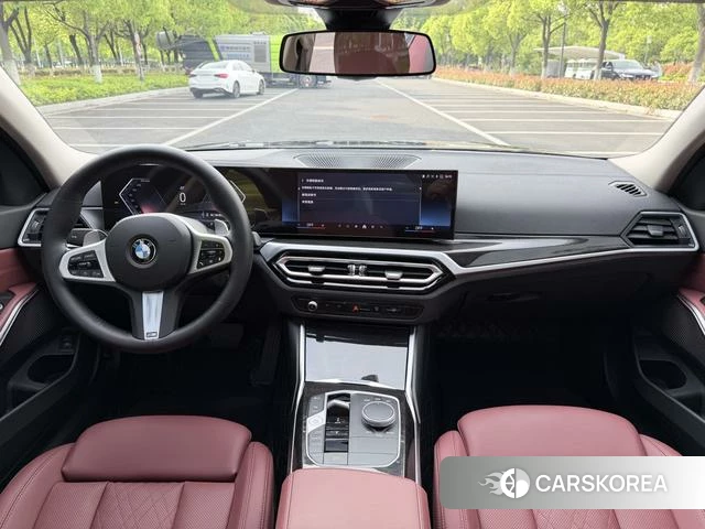 BMW 3 series 2023 Черный из Китая, фото 2