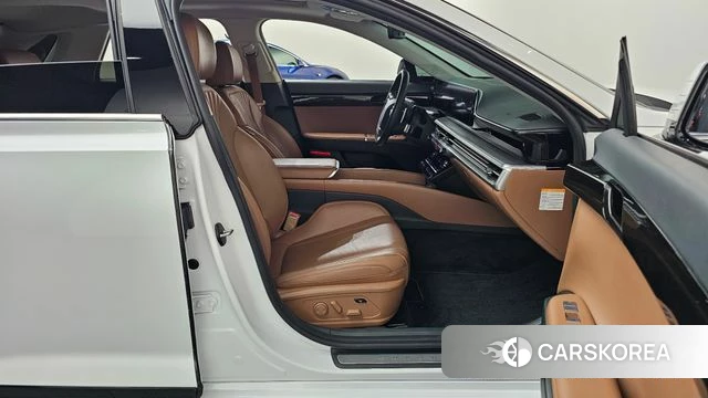 Hyundai Grandeur Hybrid (GN7) 2023 Белый из Кореи, фото 2