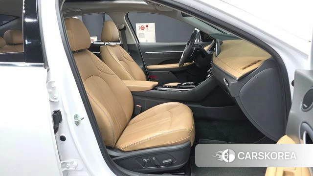 Hyundai Sonata (DN8) 2021 Белый из Кореи, фото 2