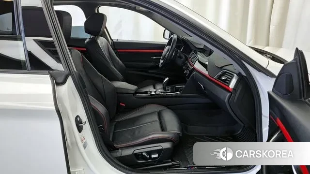 BMW 3 Series GT (F34) 2019 Белый из Кореи, фото 2