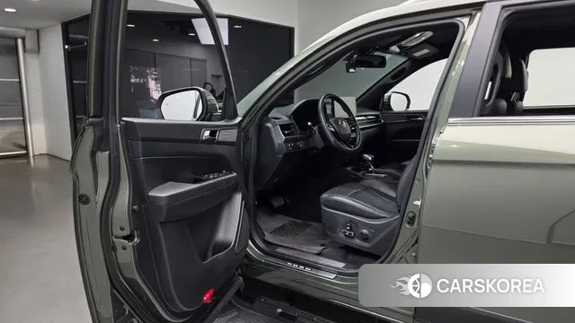 Ssangyong The New Rexton Sports Cannes 2024 Темно-зеленый из Кореи, фото 2