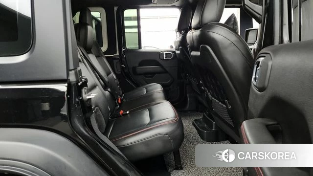 Jeep Wrangler (JL) 2023 Черный из Кореи, фото 2