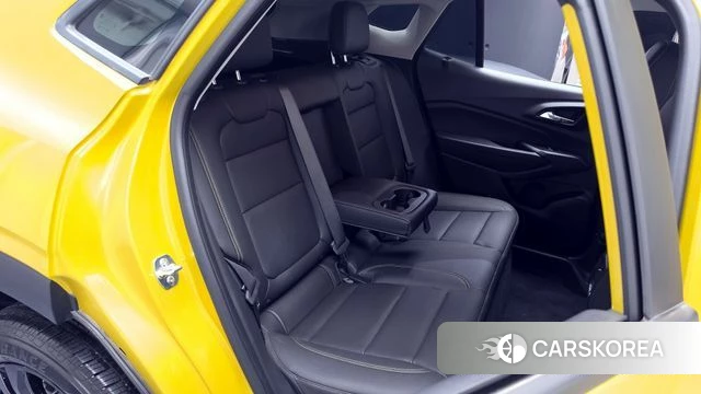 Chevrolet (GM Daewoo) Trax Crossover 2025 Желтый из Кореи, фото 2