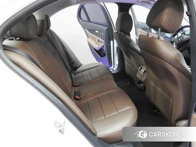 Mercedes-Benz E-Class W213 2018 Белый из Кореи, фото 2