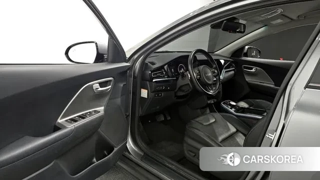 Kia Niro Plus 2022 Серый из Кореи, фото 2