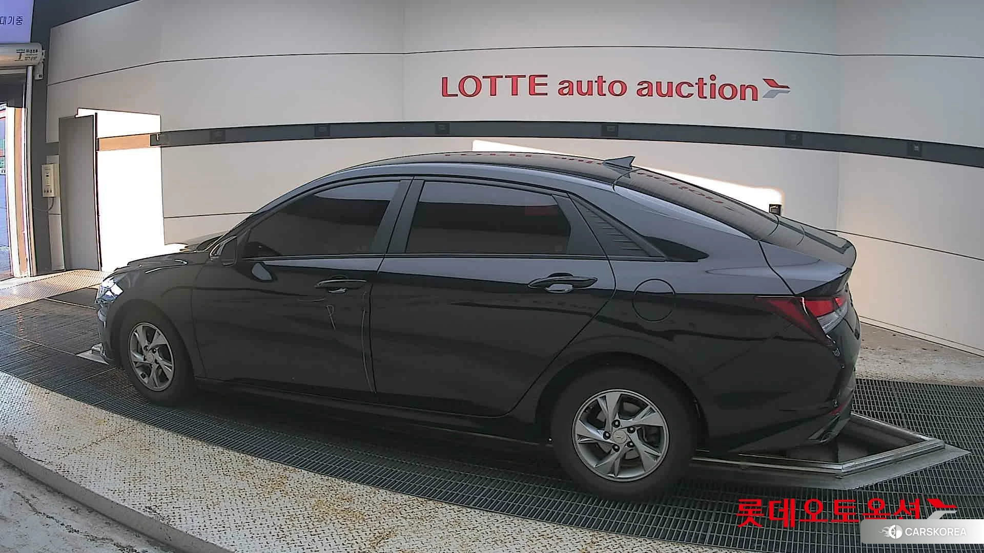 Hyundai Avante 2021 Phantom Black из Кореи, фото 2