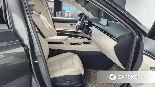 Genesis GV70 2021 Серый из Кореи, фото 2