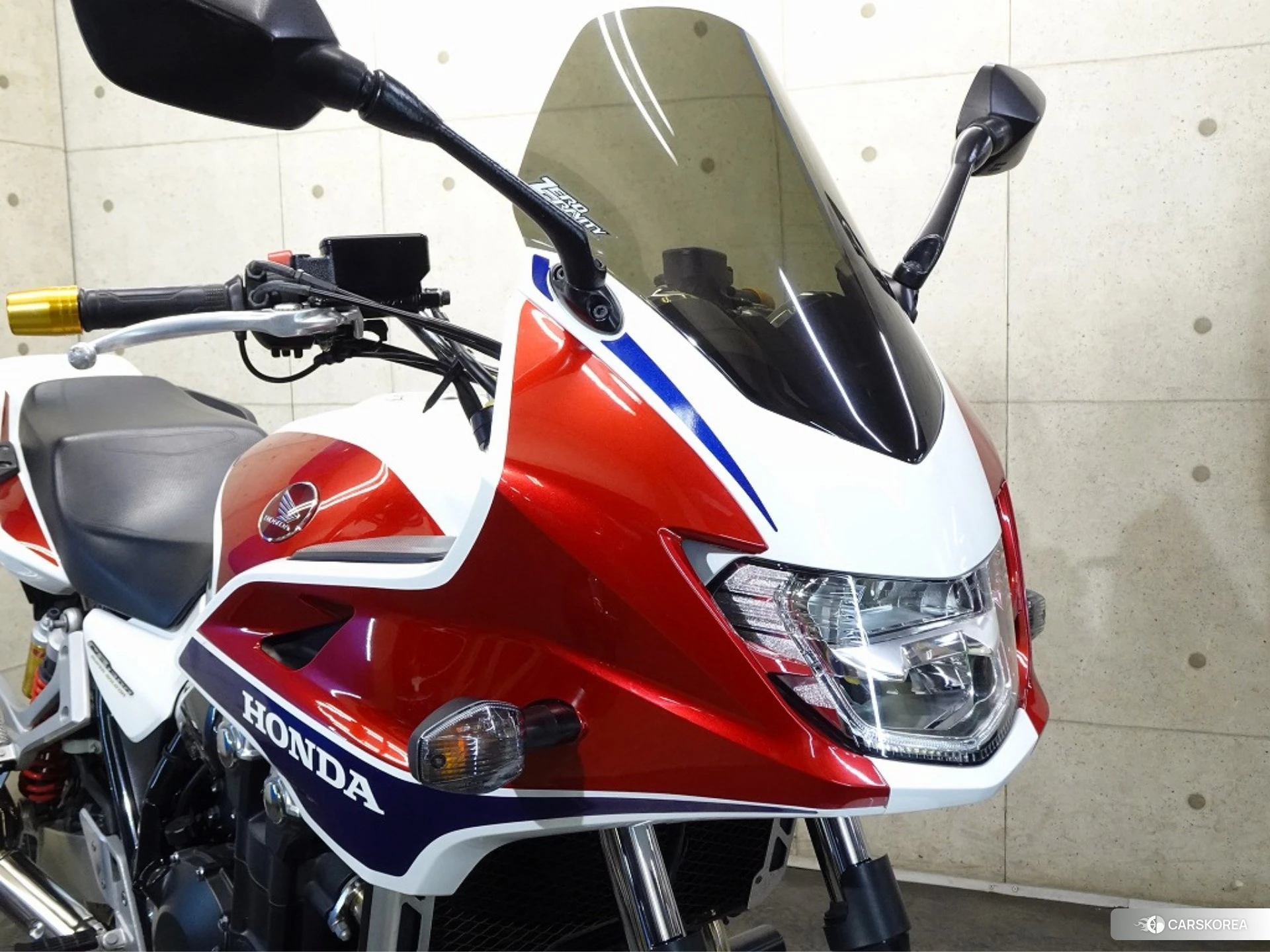 Проданный Honda CB1300SF BOLDOR ABS id 4184850 из Японии, фото 2