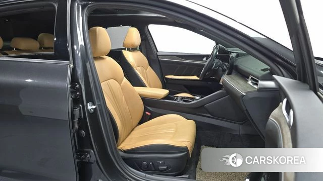 Kia K5 3rd generation 2021 Серый из Кореи, фото 2