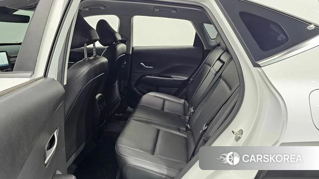 Hyundai Kona (SX2) 2024 Белый из Кореи, фото 2