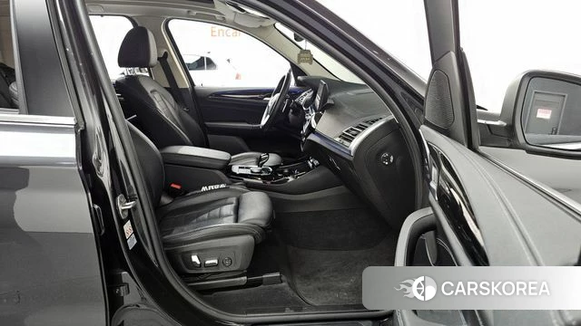 BMW X3 (G01) 2022 Серый из Кореи, фото 2