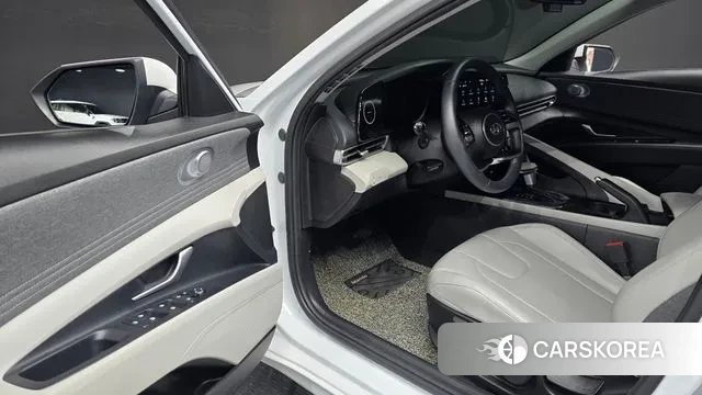 Hyundai Avante (CN7) 2021 Белый из Кореи, фото 2