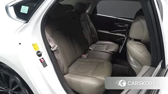 Kia The New K9 2nd generation 2021 Белый из Кореи, фото 2