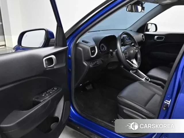 Hyundai Venue 2022 Синий из Кореи, фото 2