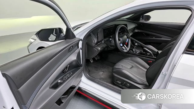 Hyundai The New Avante (CN7) 2025 Белый из Кореи, фото 2