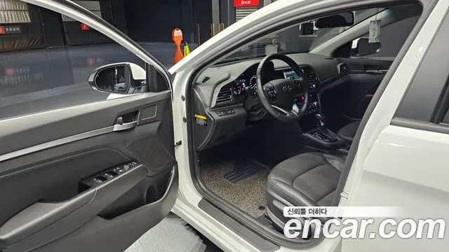 Hyundai The New Avante AD 2018 Белый из Кореи, фото 2