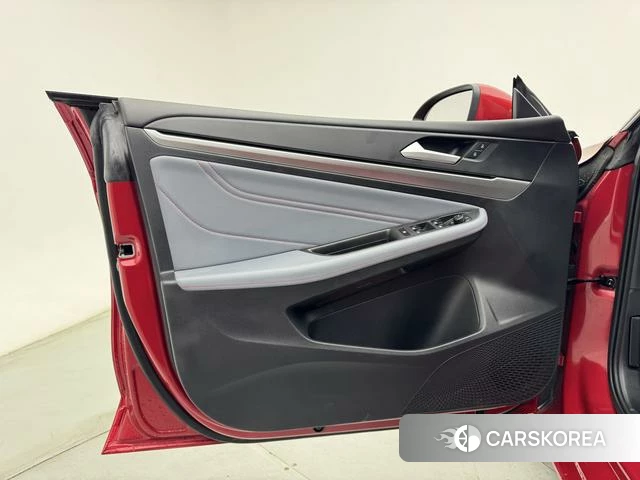 Volkswagen Lingdu 2024 Красный из Китая, фото 2