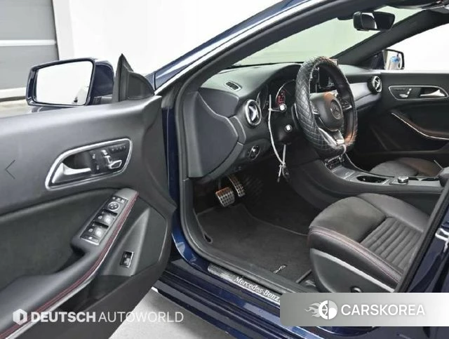 Mercedes-Benz CLA-Class C117 2018 Синий из Кореи, фото 2