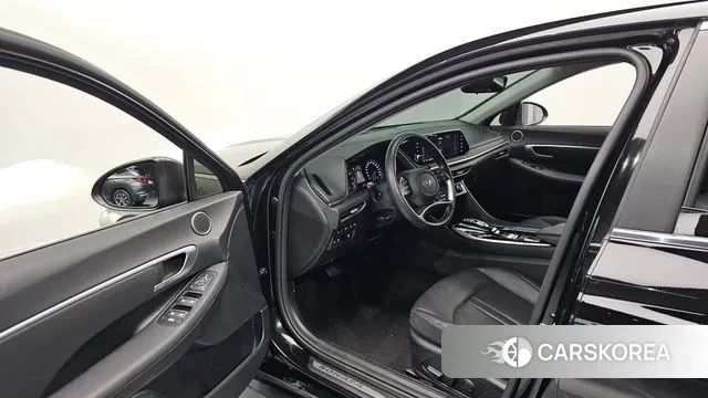 Hyundai Sonata (DN8) 2021 Черный из Кореи, фото 2