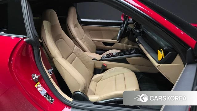 Porsche 911(992) 2020 Красный из Кореи, фото 2