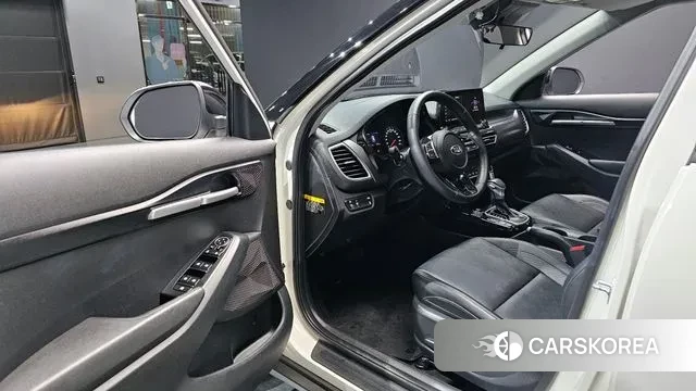 Kia Seltos 2019 Белый из Кореи, фото 2