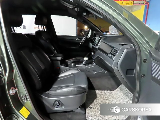 Ssangyong The New Rexton Sports Cannes 2022 Темно-зеленый из Кореи, фото 2