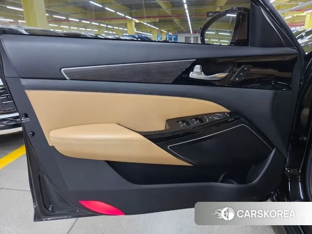 Kia K7 Premier Hybrid 2020 Черный из Кореи, фото 2