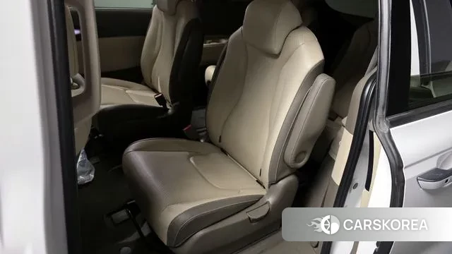 Kia Carnival 4th generation 2020 Белый из Кореи, фото 2