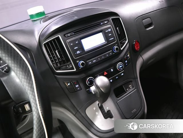 Hyundai The New Grand Starex 2018 Серый из Кореи, фото 2