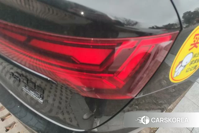 Audi Q5L Sportback 2025 Черный из Китая, фото 2