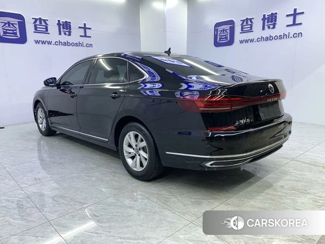 Volkswagen Passat 2022 Черный из Китая, фото 2