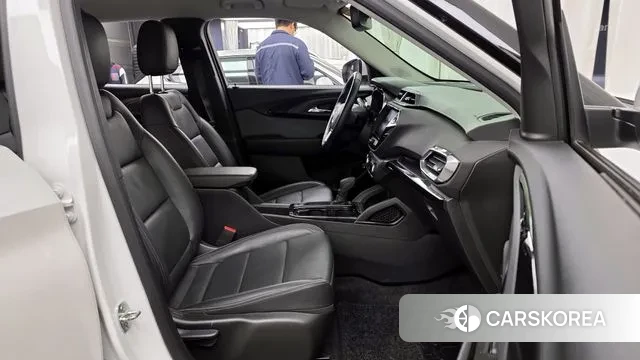 Chevrolet (GM Daewoo) Trailblazer 2021 Белый из Кореи, фото 2